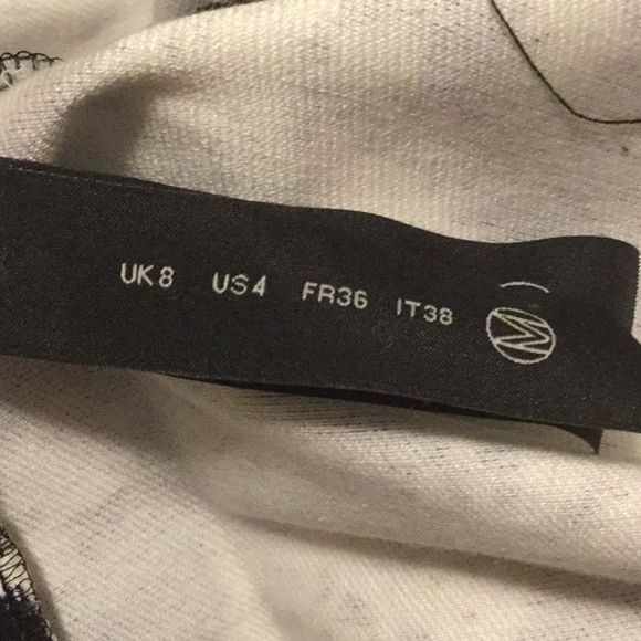 MOTHER OF PEARL
Simmons printed midi dress - Picture 10 of 15